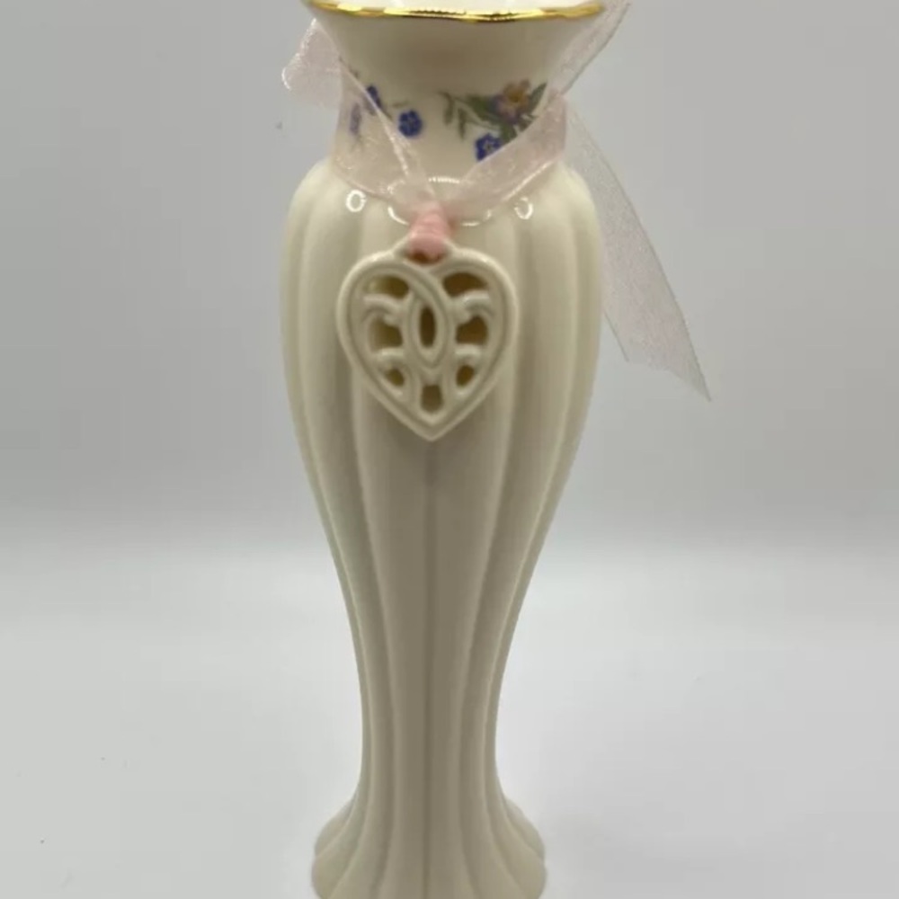 Mother’s Day by Lennox gold rim vase 6.25 inches with removable porcelain charm